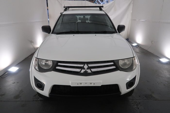 2013 Mitsubishi Triton GLX MN MY13 4x2 White