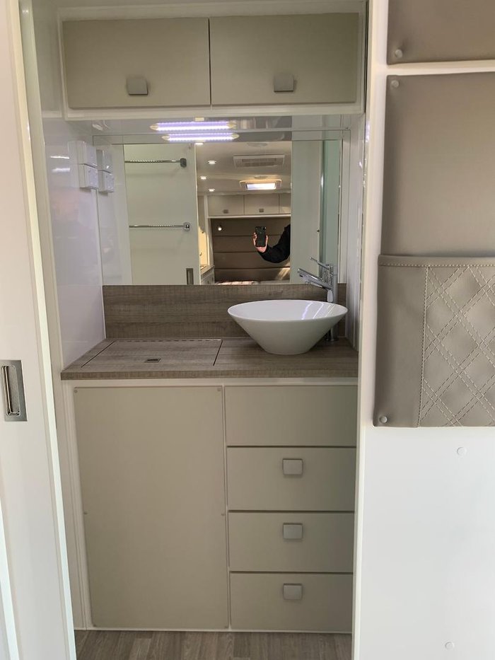 2024 Essential Caravans A-Class V5 20'