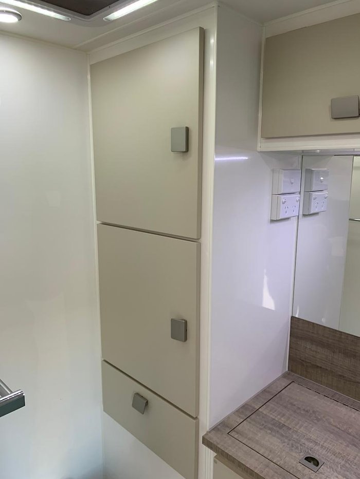 2024 Essential Caravans A-Class V5 20'