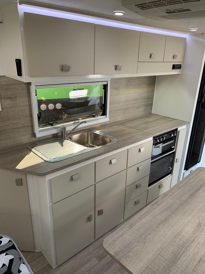 2024 Essential Caravans A-Class V5 20'