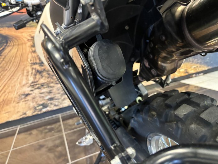 2021 Suzuki DR650SE BLACK