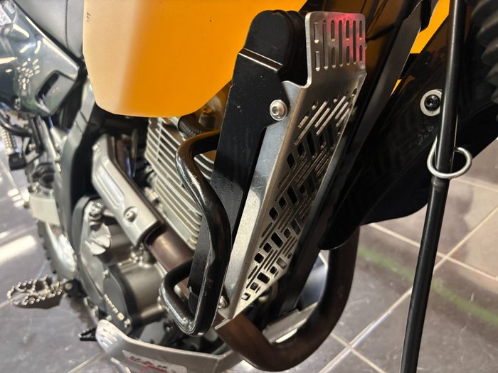 2021 Suzuki DR650SE BLACK