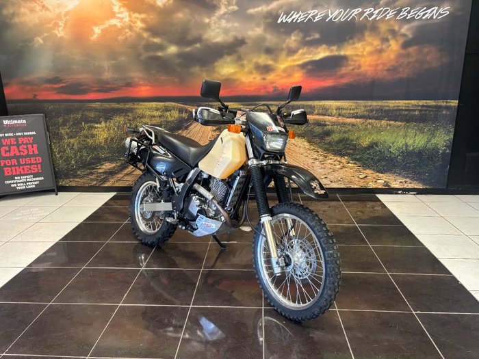 2021 Suzuki DR650SE BLACK