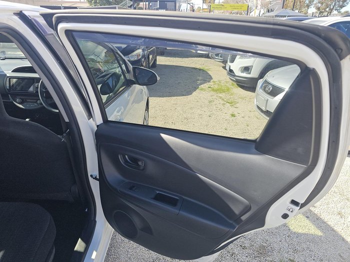 2019 Toyota Vitz Hybrid F NHP130 White