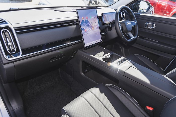 2025 Jaecoo J7 SHS Summit