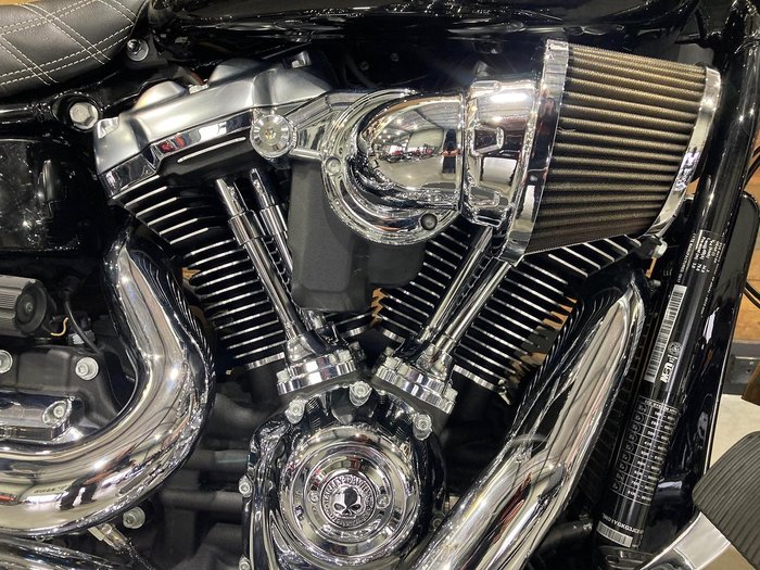 2018 Harley-Davidson Fat Boy 114 (FLFBS) Softail Black