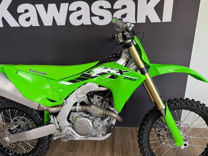 2025 Kawasaki KX250 GREEN