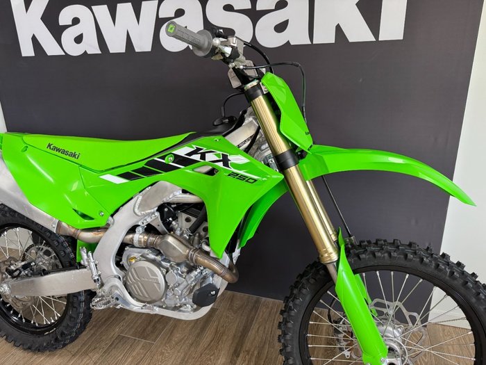 2025 Kawasaki KX250 GREEN