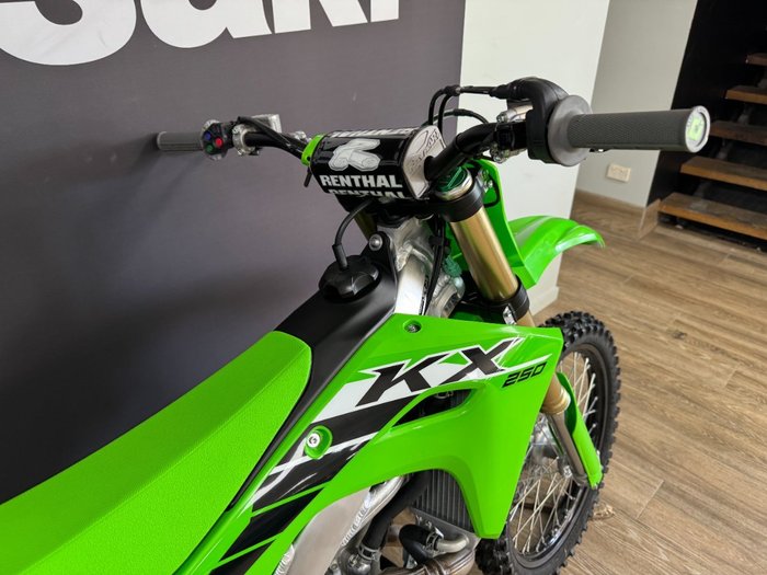 2025 Kawasaki KX250 GREEN