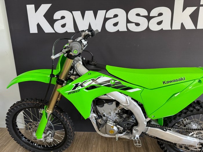 2025 Kawasaki KX250 GREEN