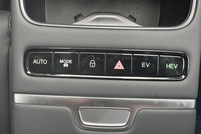 2025 Jaecoo J7 SHS Summit