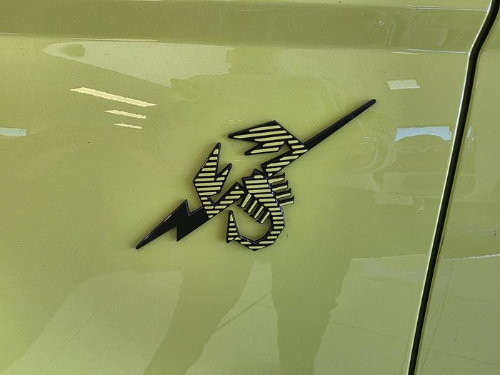 2023 Abarth 500e Scorpionissima MY23 Acid Green