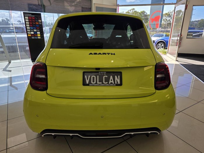 2023 Abarth 500e Scorpionissima MY23 Acid Green