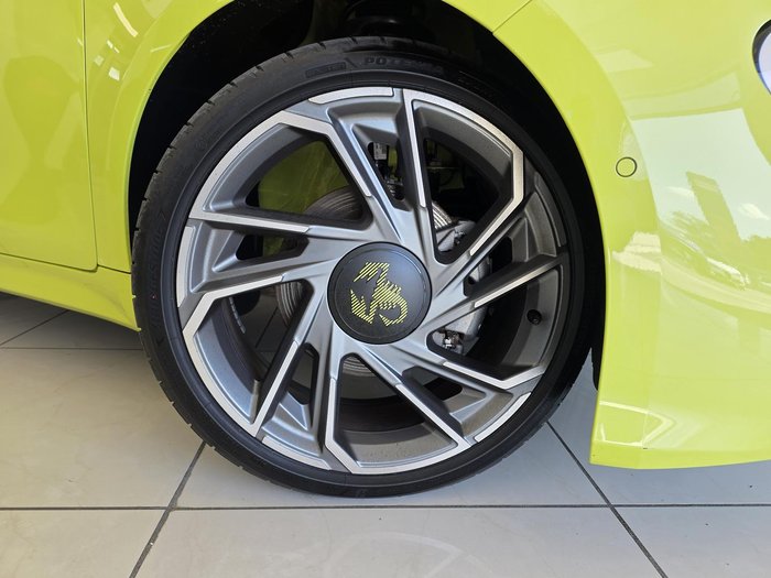 2023 Abarth 500e Scorpionissima MY23 Acid Green