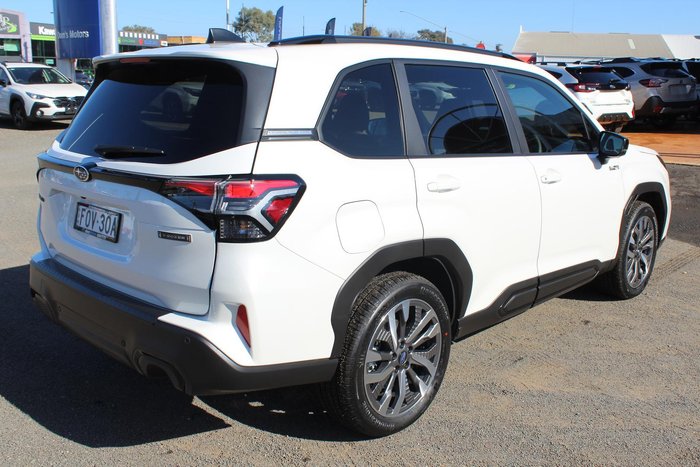 2025 Subaru Forester Hybrid Touring