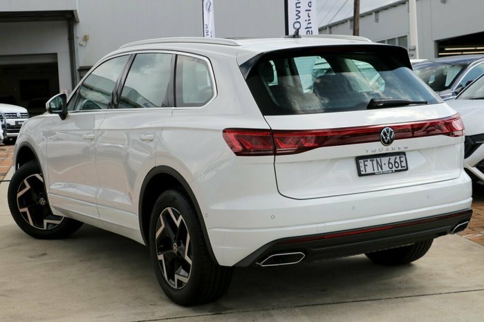 2025 Volkswagen Touareg 170TDI