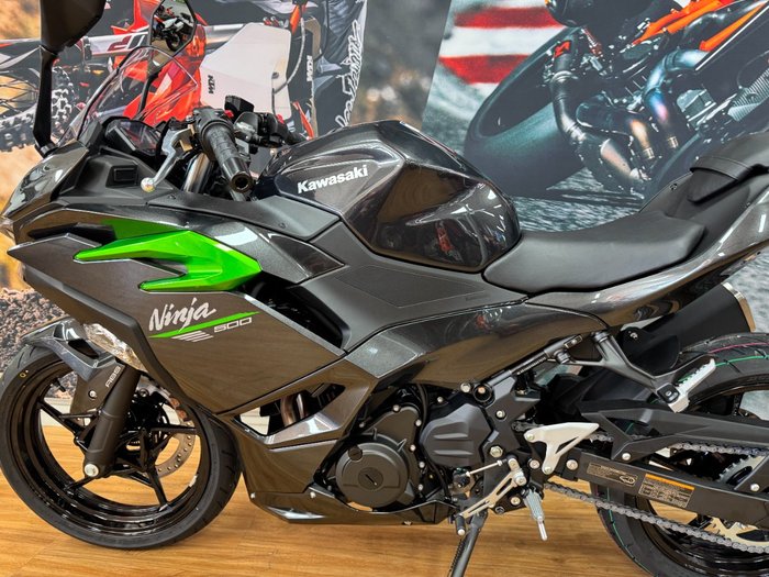 2025 Kawasaki NINJA 500 GREY