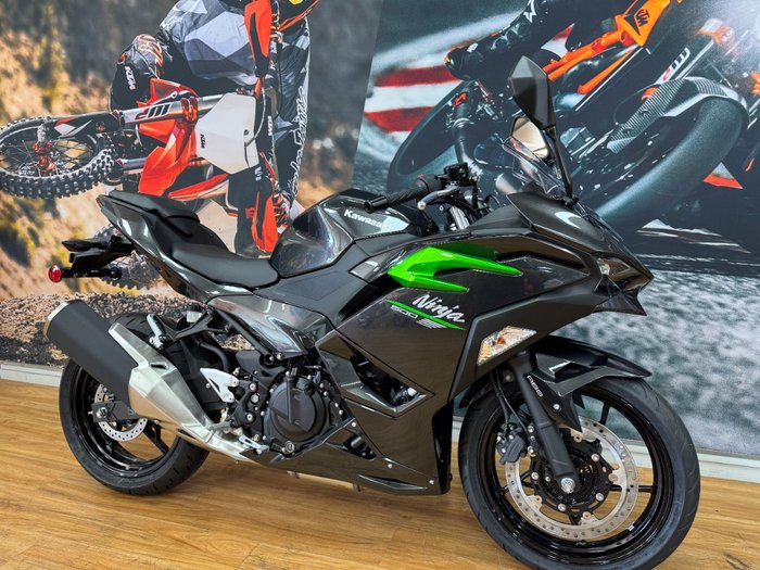 2025 Kawasaki NINJA 500 GREY