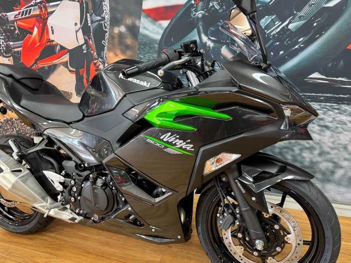 2025 Kawasaki NINJA 500 GREY