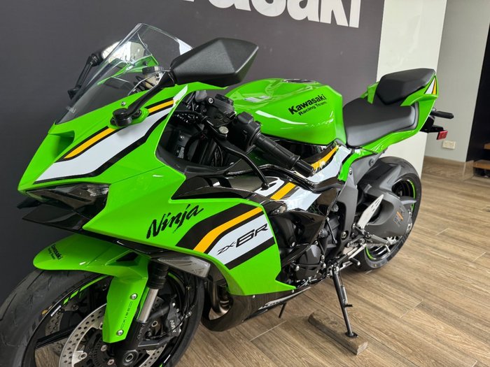 2025 Kawasaki 2025 Kawasaki 636CC NINJA ZX-6R 636CC GREEN