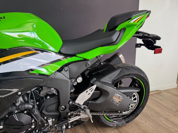 2025 Kawasaki 2025 Kawasaki 636CC NINJA ZX-6R 636CC GREEN