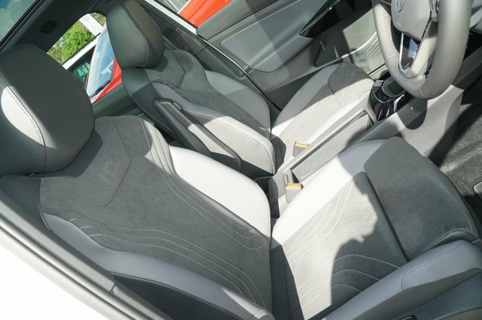 2025 Volkswagen ID.5 Pro