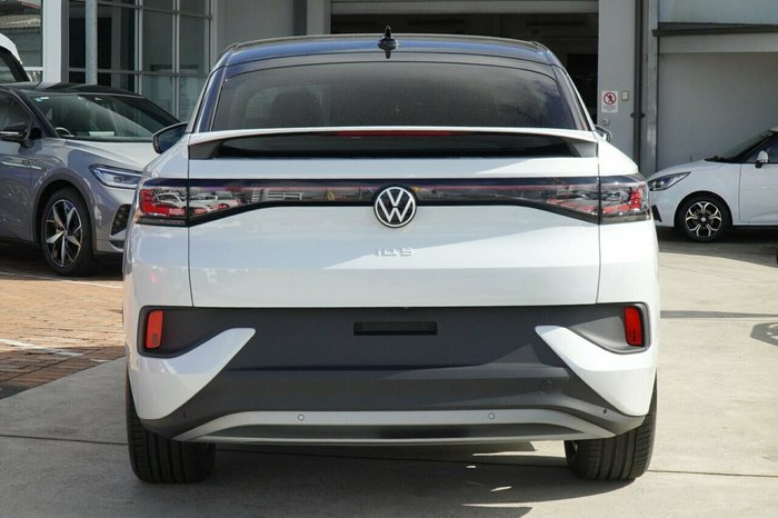 2025 Volkswagen ID.5 Pro