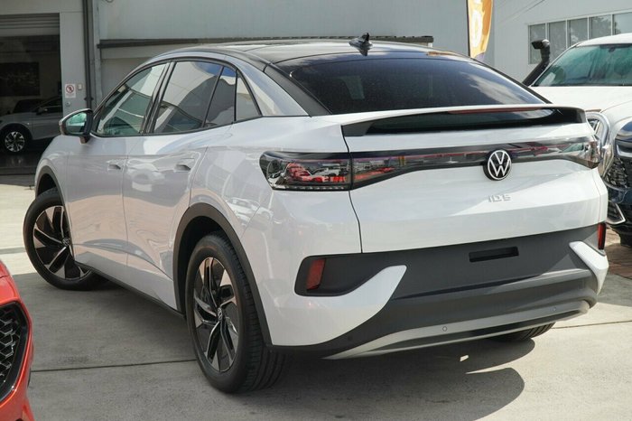 2025 Volkswagen ID.5 Pro