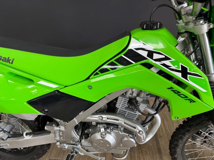 2025 Kawasaki KLX140R GREEN