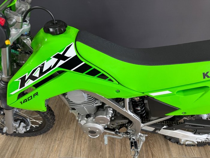 2025 Kawasaki KLX140R GREEN