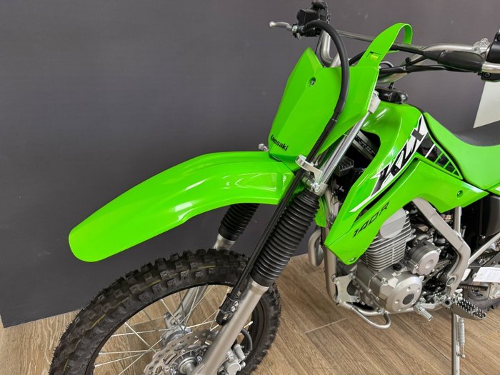 2025 Kawasaki KLX140R GREEN