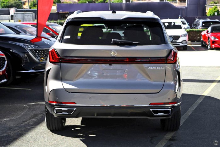 2025 MG QS Excite IS31 MY25 Cashmere Silver