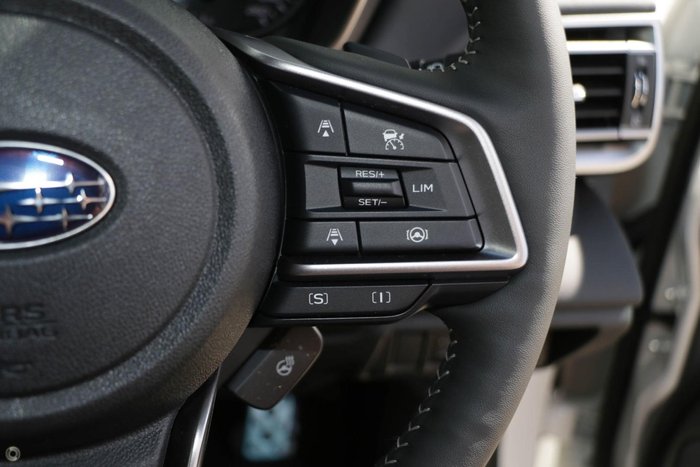 2025 Subaru Outback AWD Touring XT 6GEN MY25 AWD Crystal White