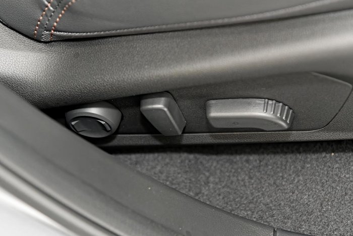 2025 Subaru Forester Hybrid Touring S6 MY26 AWD Ice Silver