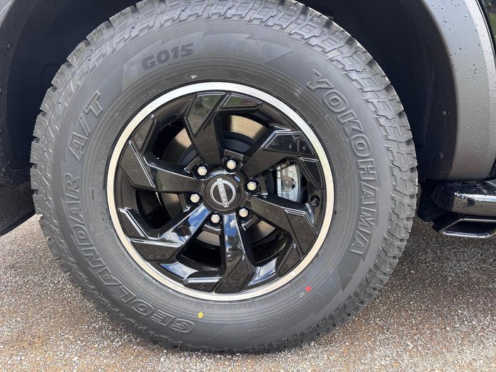 2026 Nissan Patrol Warrior Y62 MY26 4X4 Dual Range Black Obsidian