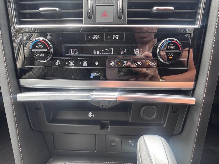 2026 Nissan Patrol Warrior Y62 Black Obsidian