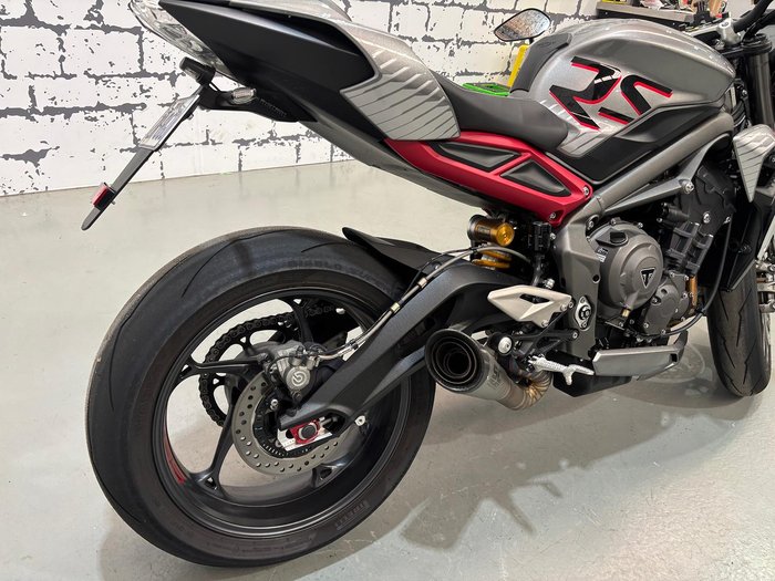 2022 Triumph Street Triple RS Street Triple Silver