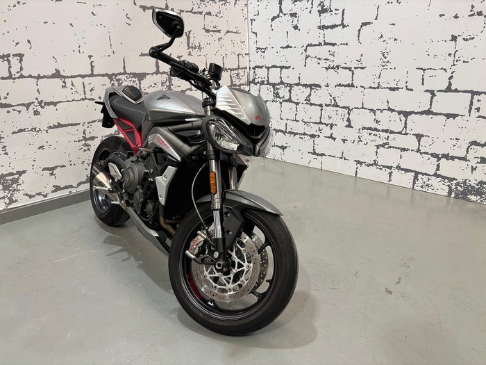 2022 Triumph Street Triple RS Street Triple Silver