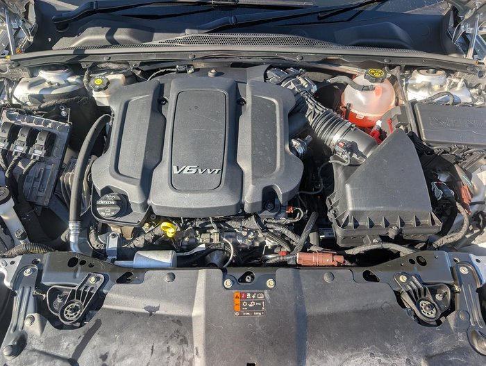 2018 Holden Calais V ZB MY18 AWD Nitrate Silver