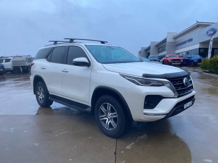 2020 Toyota Fortuner GXL GUN156R 4X4 Dual Range Glacier White