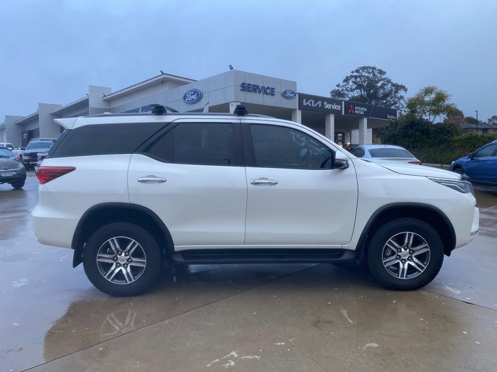 2020 Toyota Fortuner GXL GUN156R 4X4 Dual Range Glacier White