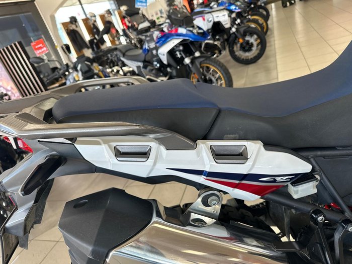 2016 Honda Africa Twin (CRF1000L) Africa Twin White
