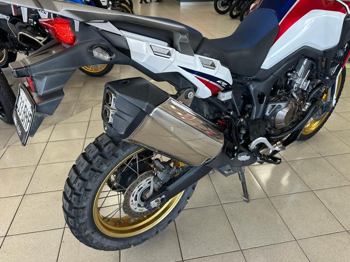 2016 Honda Africa Twin (CRF1000L) Africa Twin White