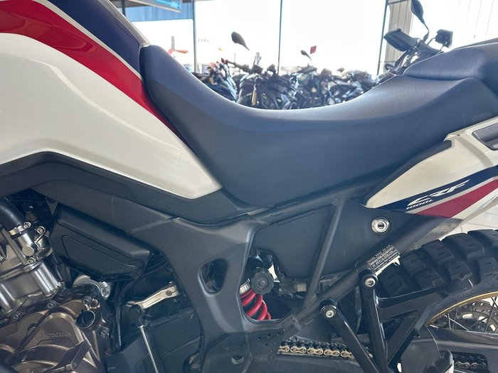 2016 Honda Africa Twin (CRF1000L) Africa Twin White