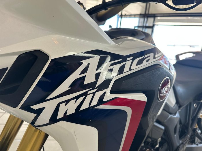 2016 Honda Africa Twin (CRF1000L) Africa Twin White