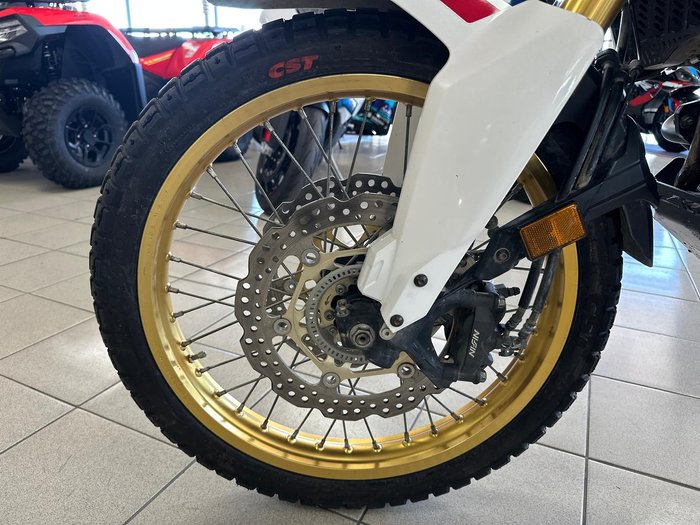2016 Honda Africa Twin (CRF1000L) Africa Twin White