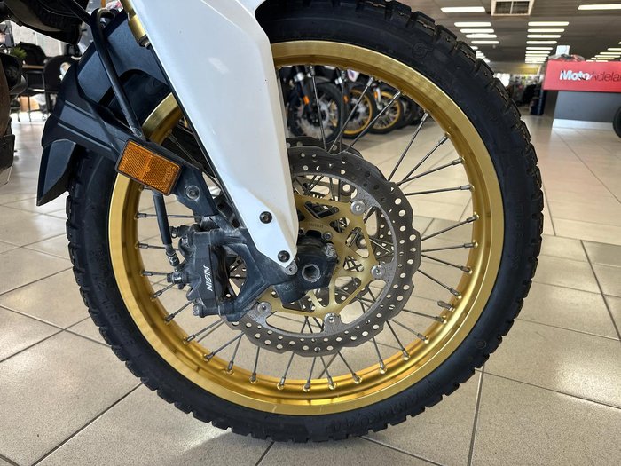 2016 Honda Africa Twin (CRF1000L) Africa Twin White