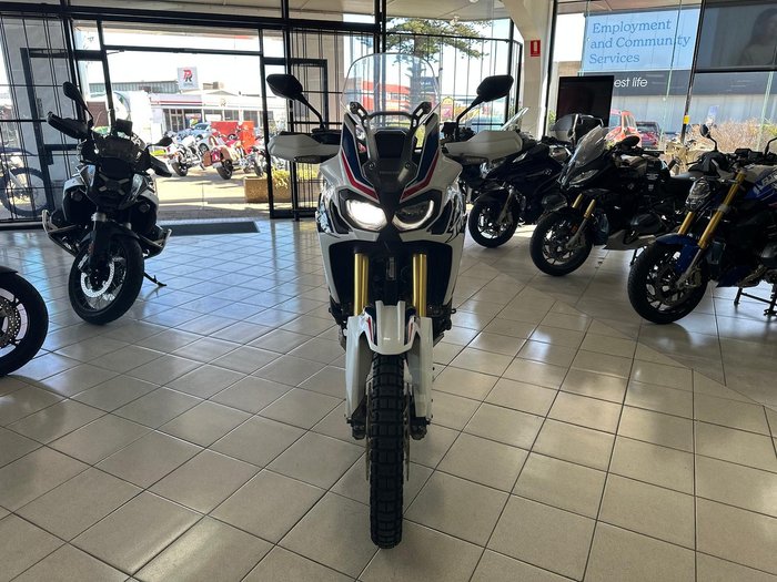 2016 Honda Africa Twin (CRF1000L) Africa Twin White