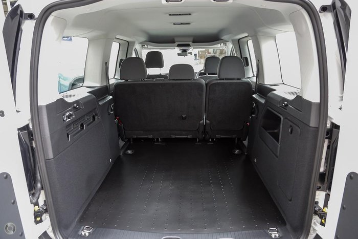 2025 Volkswagen Caddy TDI320