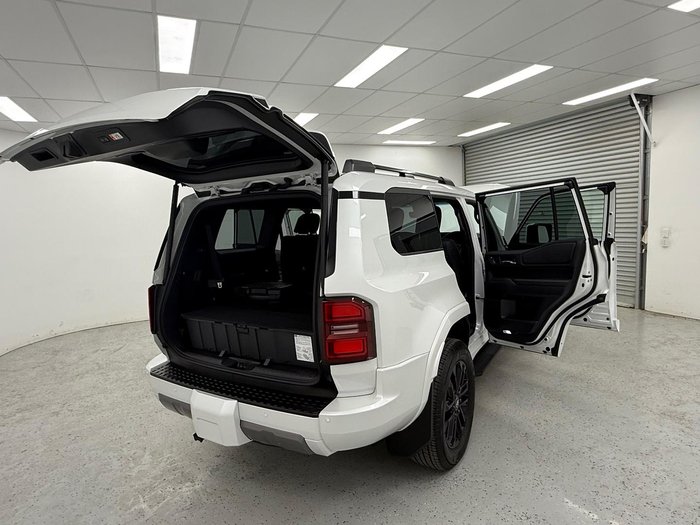 2024 Toyota Landcruiser Prado VX GDJ251R 4X4 Dual Range Frosted White